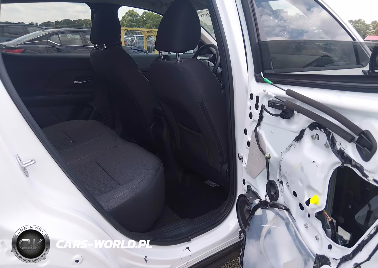 2025 Nissan Kicks Sv Fwd VIN:3N8AP6CAXSL358238 - 8