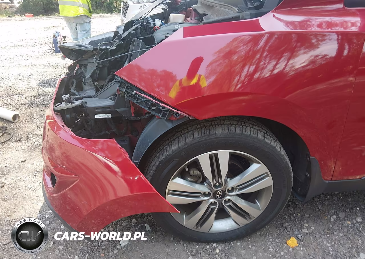 2015 Hyundai Tucson Limited VIN:KM8JUCAG4FU987883 - 6