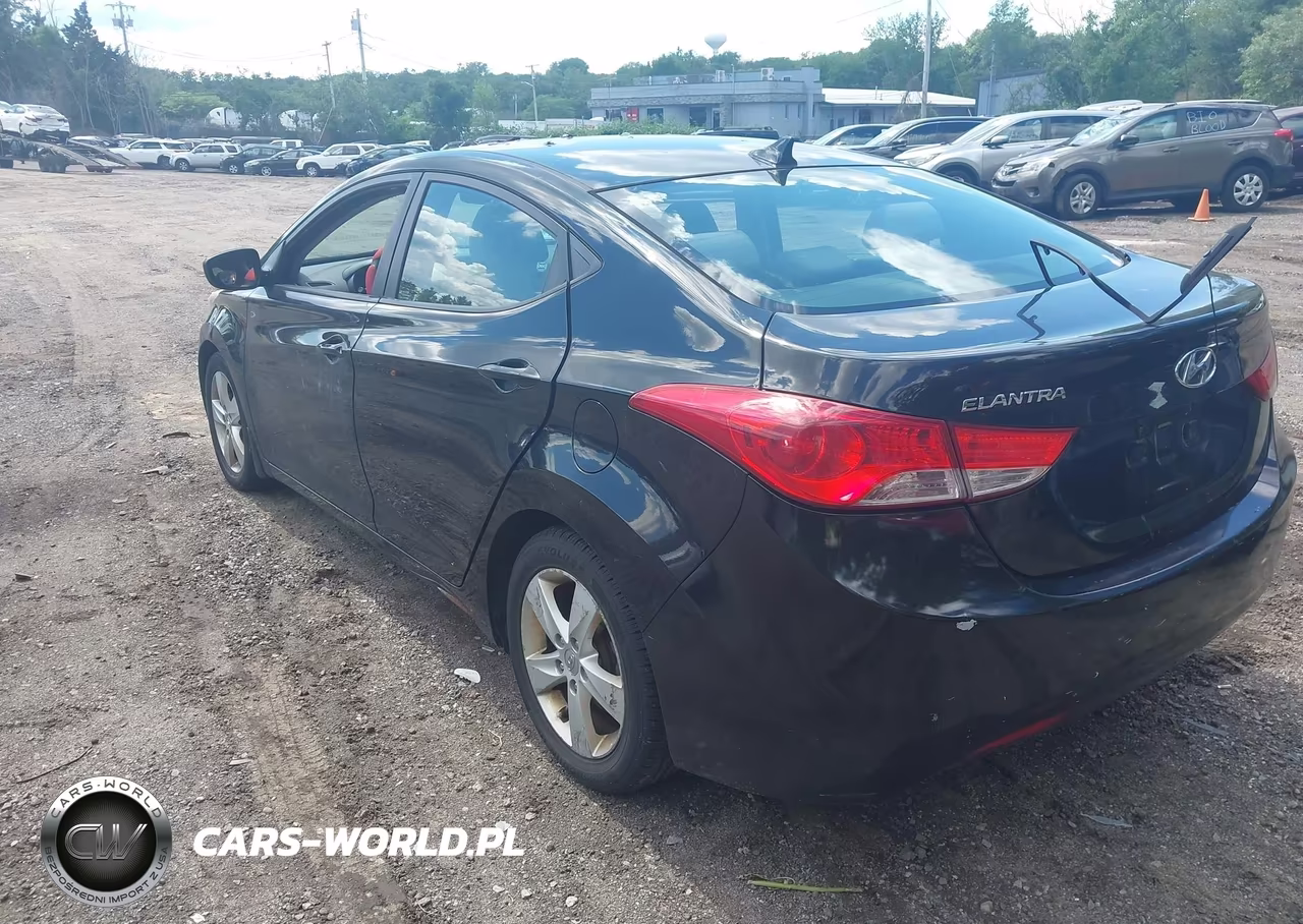 2013 Hyundai Elantra Gls VIN:KMHDH4AE6DU503540 - 3