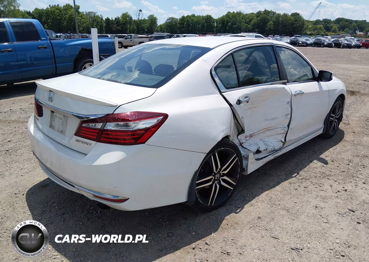2017 Honda Accord Sport VIN:1HGCR2F51HA014840 - 4