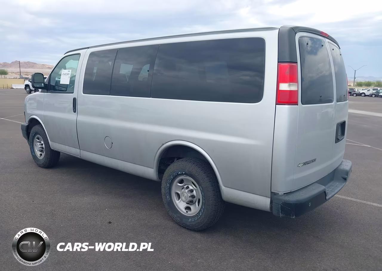 2019 Chevrolet Express 2500 Ls VIN:1GAWGEFG6K1211023 - 3