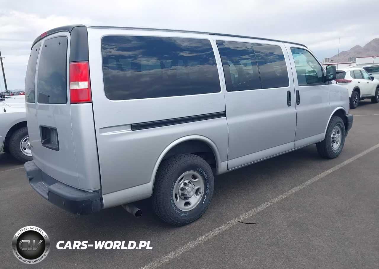 2019 Chevrolet Express 2500 Ls VIN:1GAWGEFG6K1211023 - 4