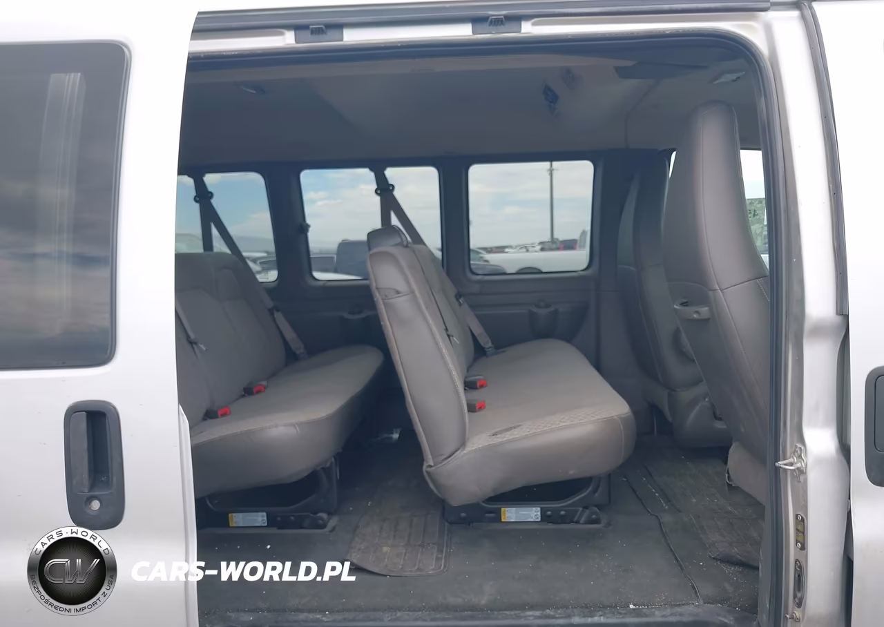 2019 Chevrolet Express 2500 Ls VIN:1GAWGEFG6K1211023 - 8