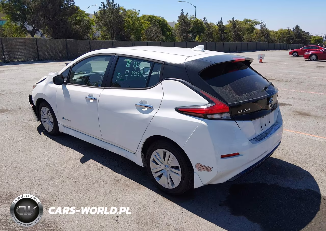 2019 Nissan Leaf S VIN:1N4AZ1CP3KC306318 - 3