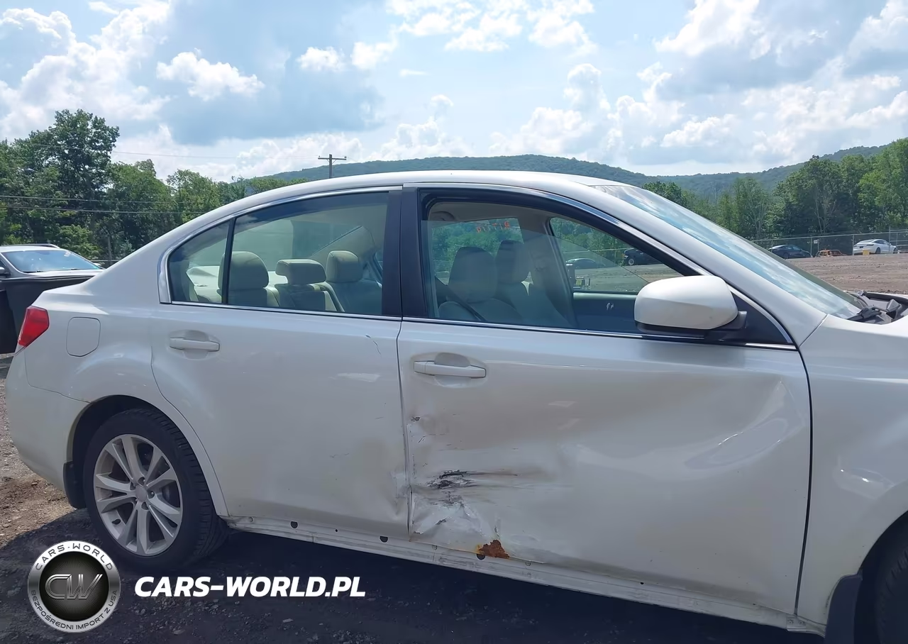 2014 Subaru Legacy 2.5I Premium VIN:4S3BMBC61E3020899 - 6