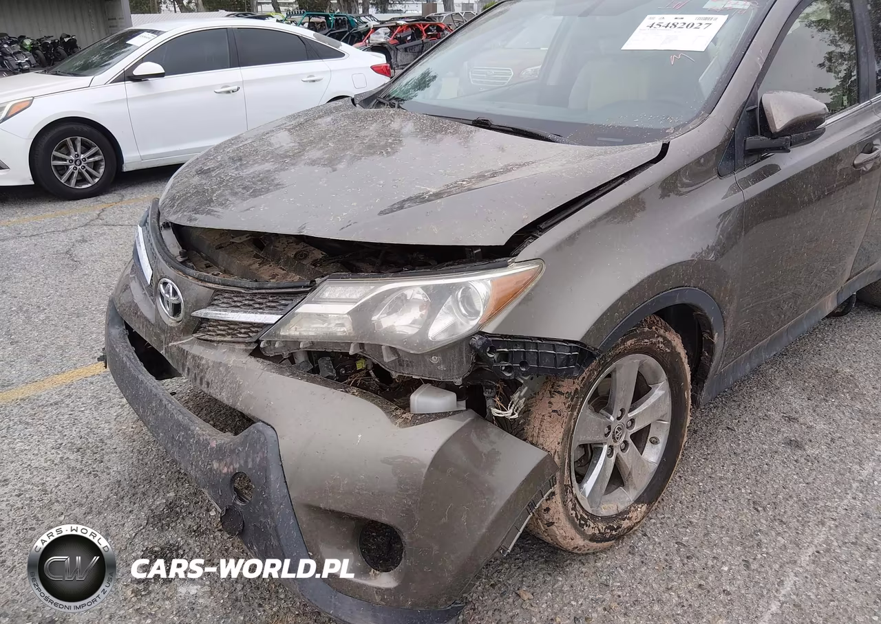 2015 Toyota Rav4 Xle VIN:JTMRFREVXFD134868 - 6
