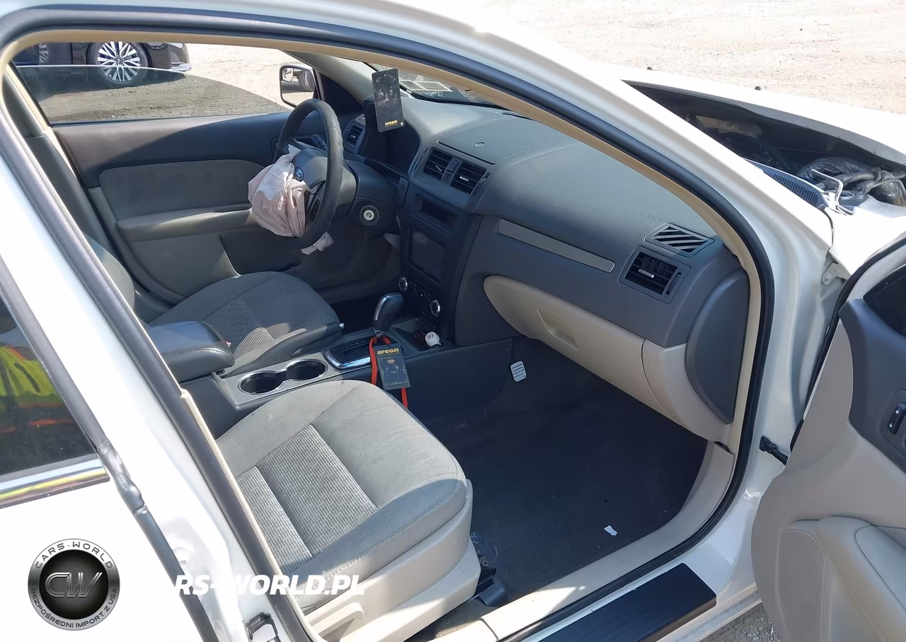 2012 Ford Fusion Se VIN:3FAHP0HA4CR267910 - 5