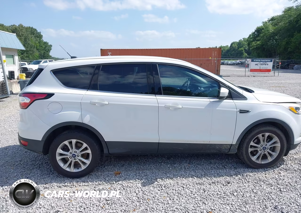 2018 Ford Escape Se VIN:1FMCU0GD2JUC50274 - 13