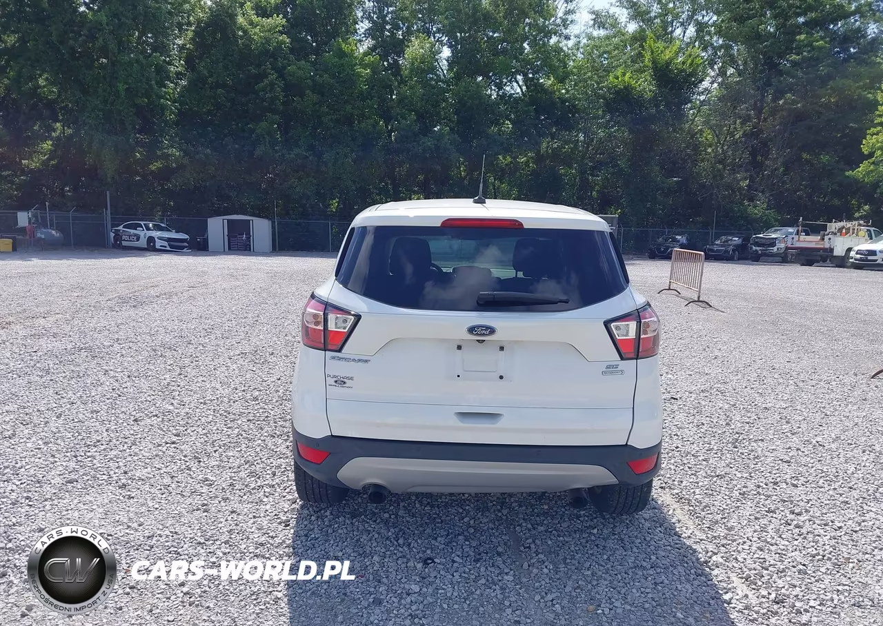 2018 Ford Escape Se VIN:1FMCU0GD2JUC50274 - 16