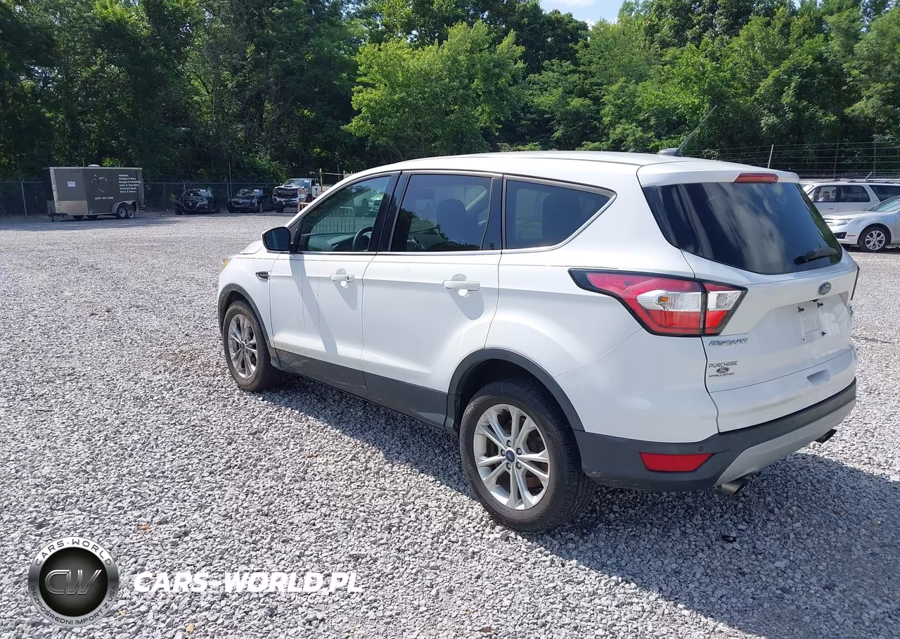 2018 Ford Escape Se VIN:1FMCU0GD2JUC50274 - 3