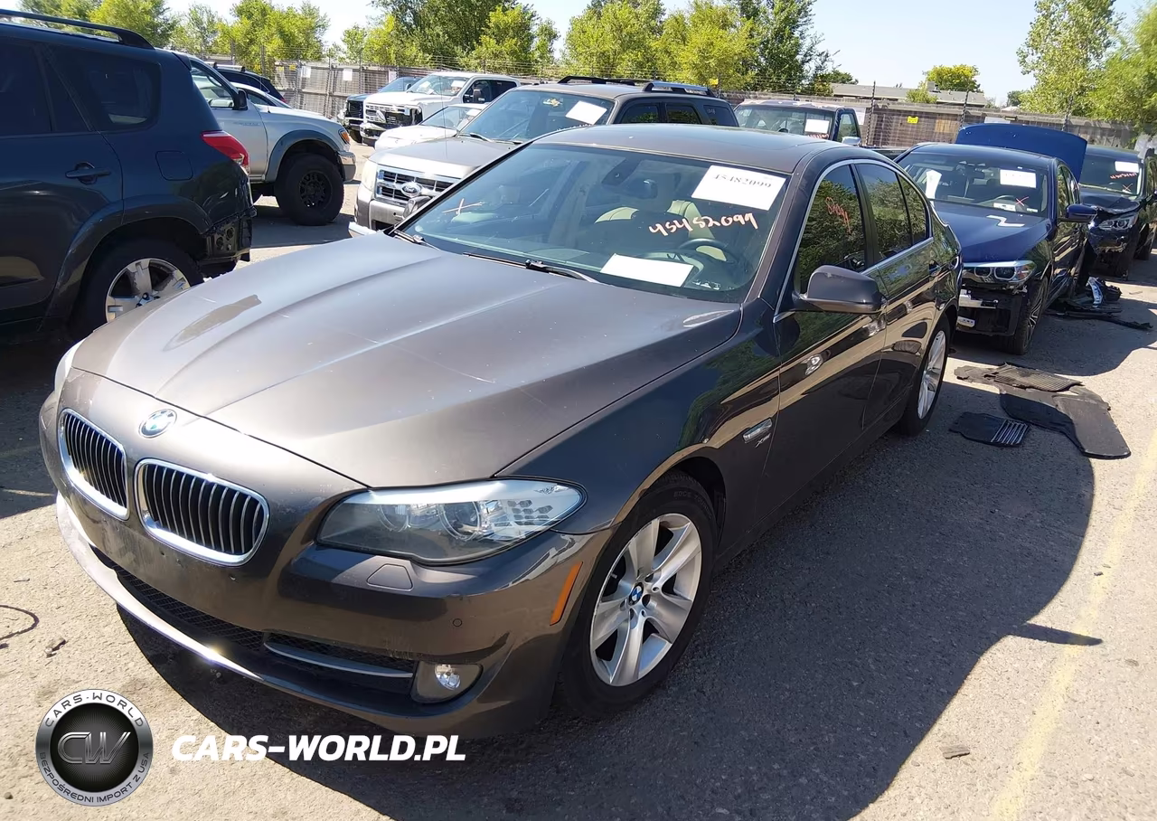 2012 BMW 528I xDrive VIN:WBAXH5C59CDW10095 - 2