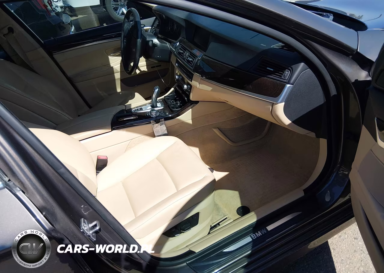 2012 BMW 528I xDrive VIN:WBAXH5C59CDW10095 - 5