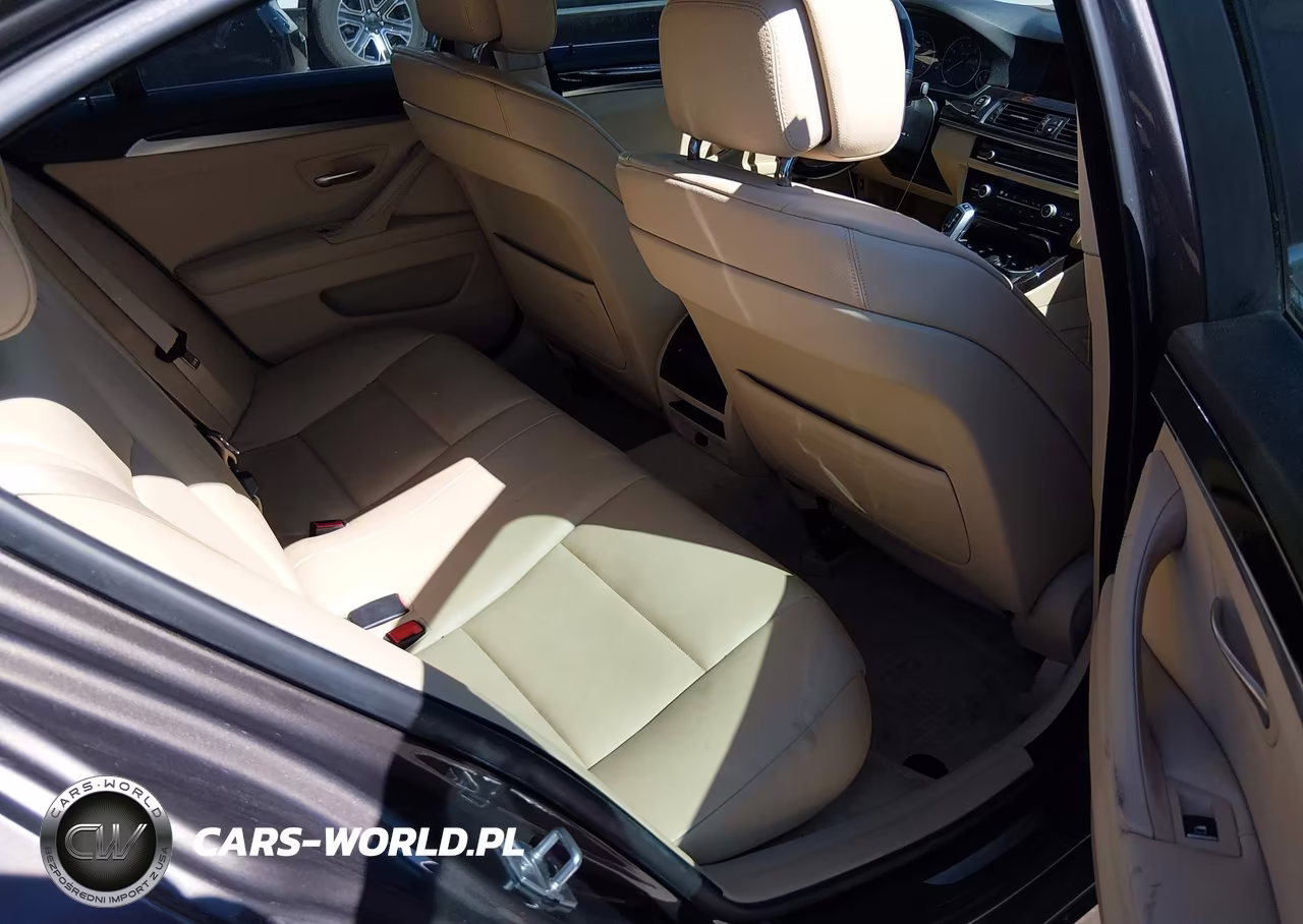 2012 BMW 528I xDrive VIN:WBAXH5C59CDW10095 - 8