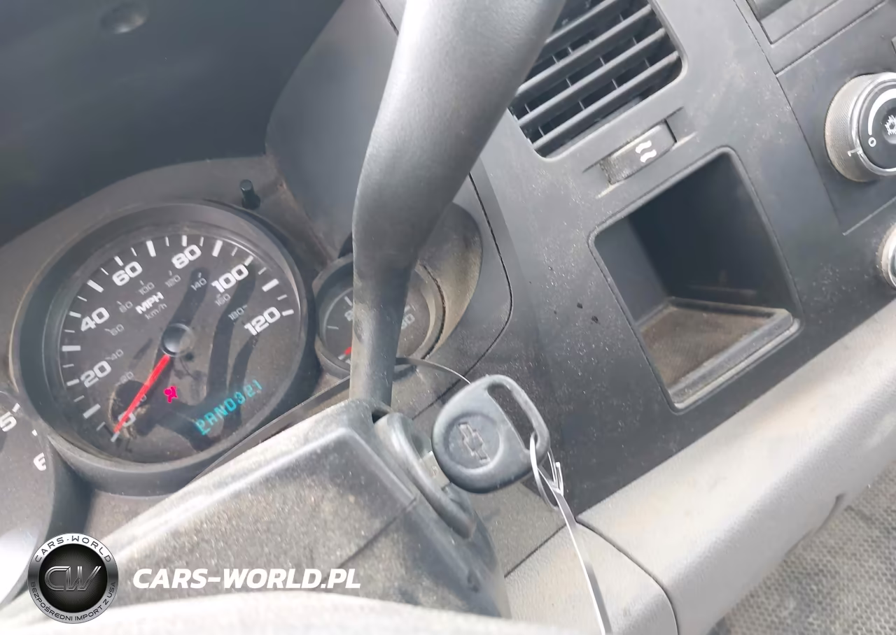 2010 Chevrolet Silverado 1500 Work Truck VIN:1GCPCPEX1AZ181594 - 11