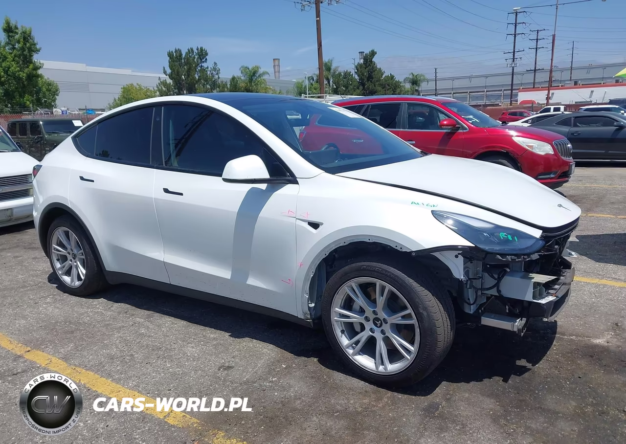 2022 Tesla Model Y Long Range Dual Motor All-Wheel Drive – zdjęcie 1 z 24