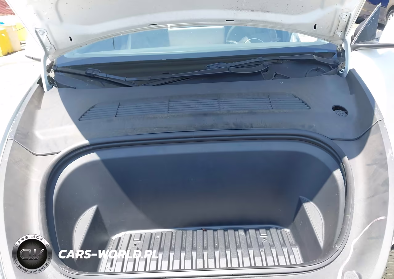 2022 Tesla Model Y Long Range Dual Motor All-Wheel Drive VIN:7SAYGAEE8NF544606 - 10