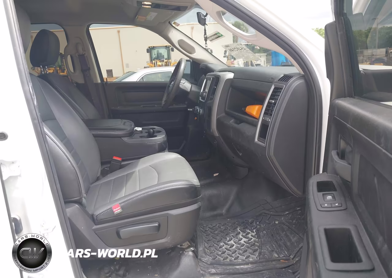 2023 Ram 1500 Classic Tradesman 4X2 5'7 Box VIN:1C6RR6KGXPS554565 - 5