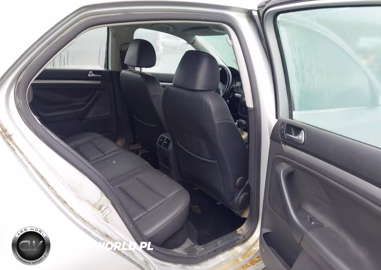 2008 Volkswagen Jetta Se VIN:3VWRM71K48M135735 - 8