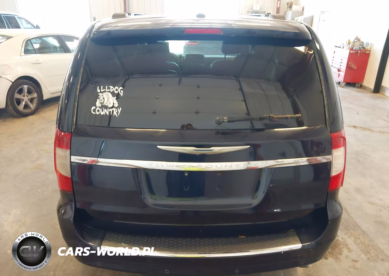 2014 Chrysler Town & Country Touring-L VIN:2C4RC1CG0ER455196 - 16
