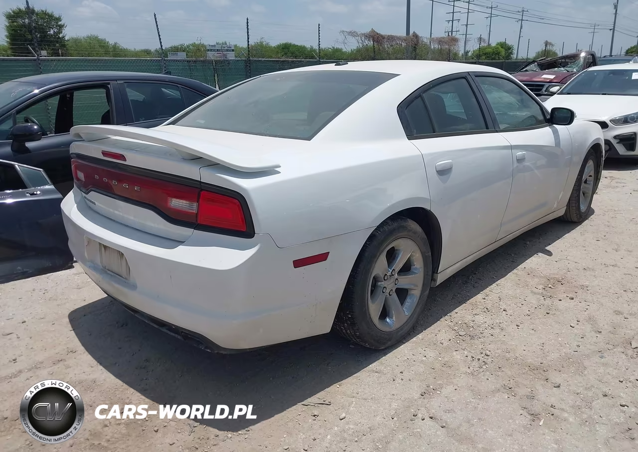 2013 Dodge Charger Se VIN:2C3CDXBG3DH701416 - 4
