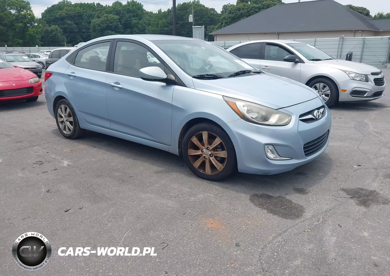 2012 Hyundai Accent Gls