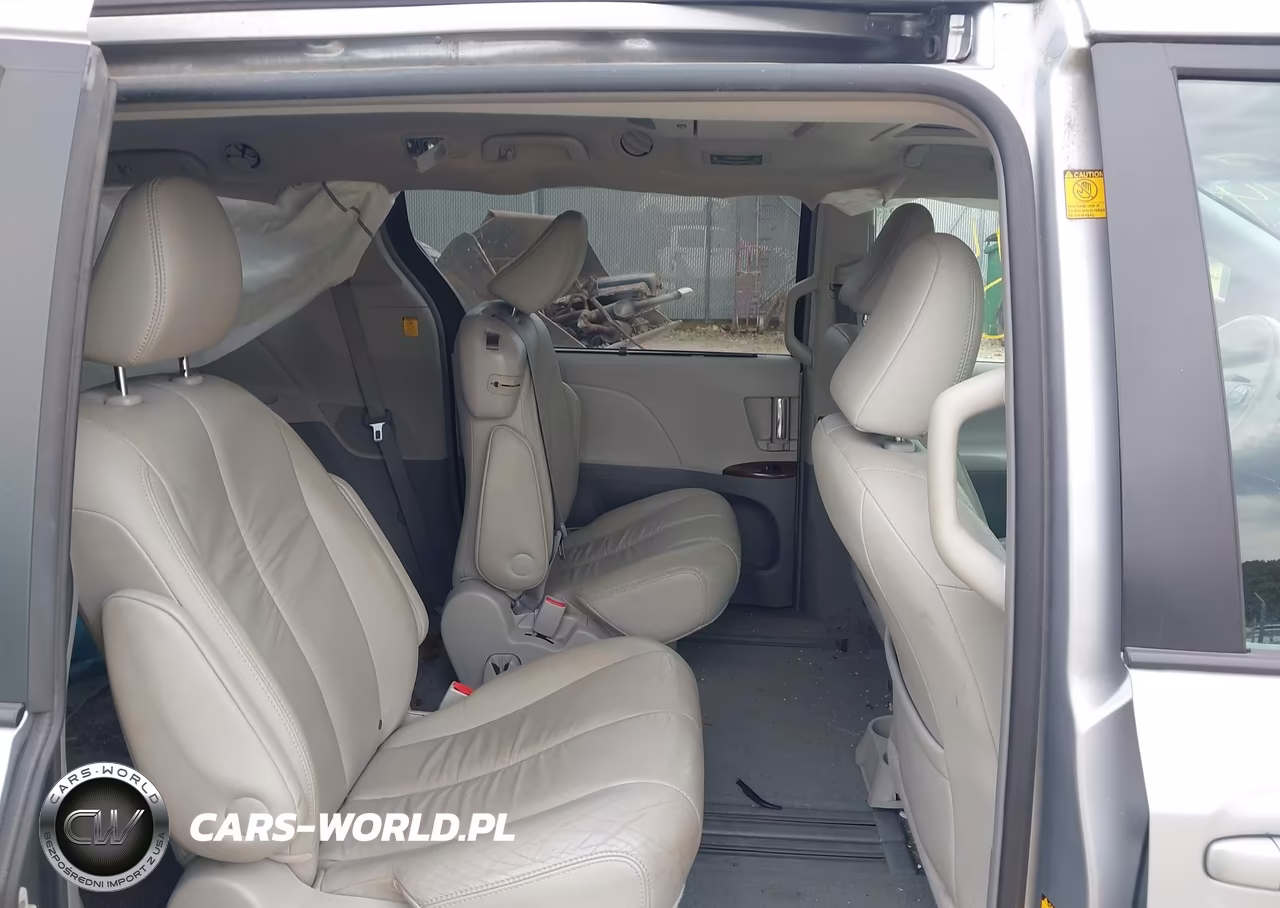 2011 Toyota Sienna Xle V6 VIN:5TDYK3DC6BS152853 - 8