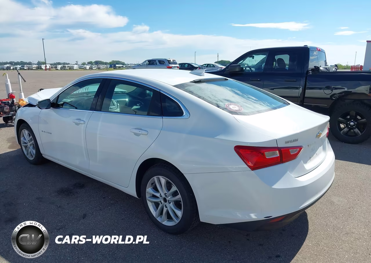 2018 Chevrolet Malibu Lt VIN:1G1ZD5STXJF124476 - 3