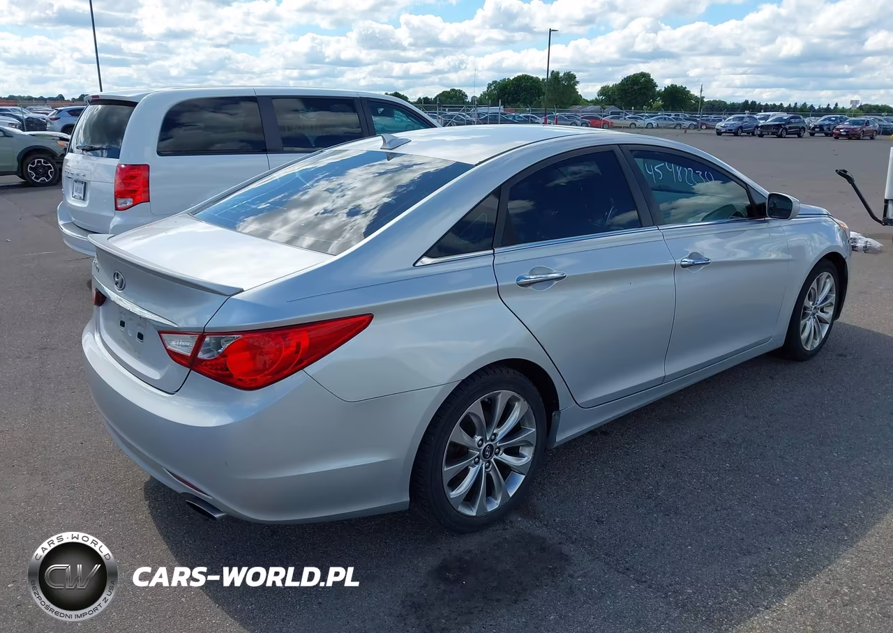 2013 Hyundai Sonata Se VIN:5NPEC4AC8DH777953 - 4