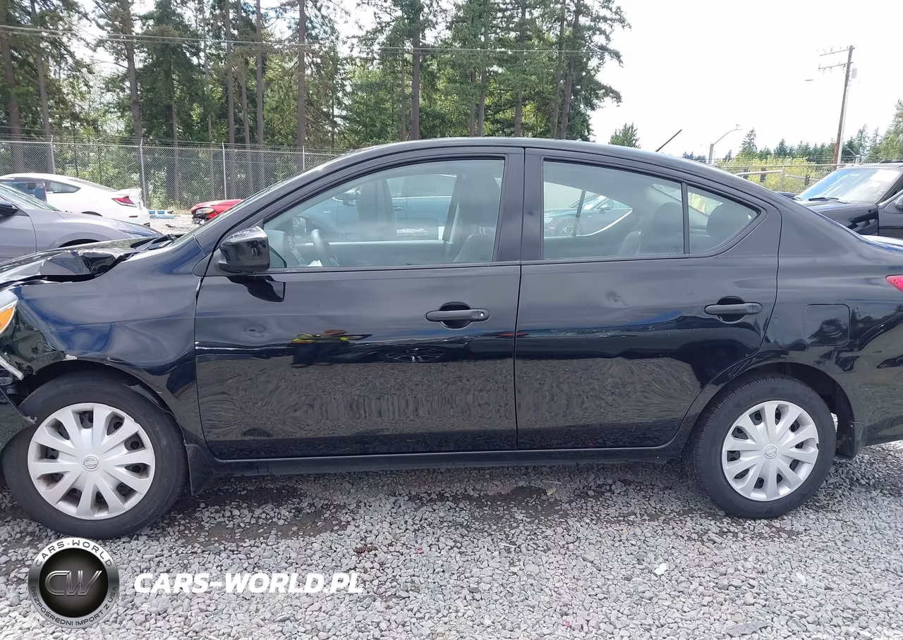 2018 Nissan Versa 1.6 S+ VIN:3N1CN7AP1JL855316 - 13