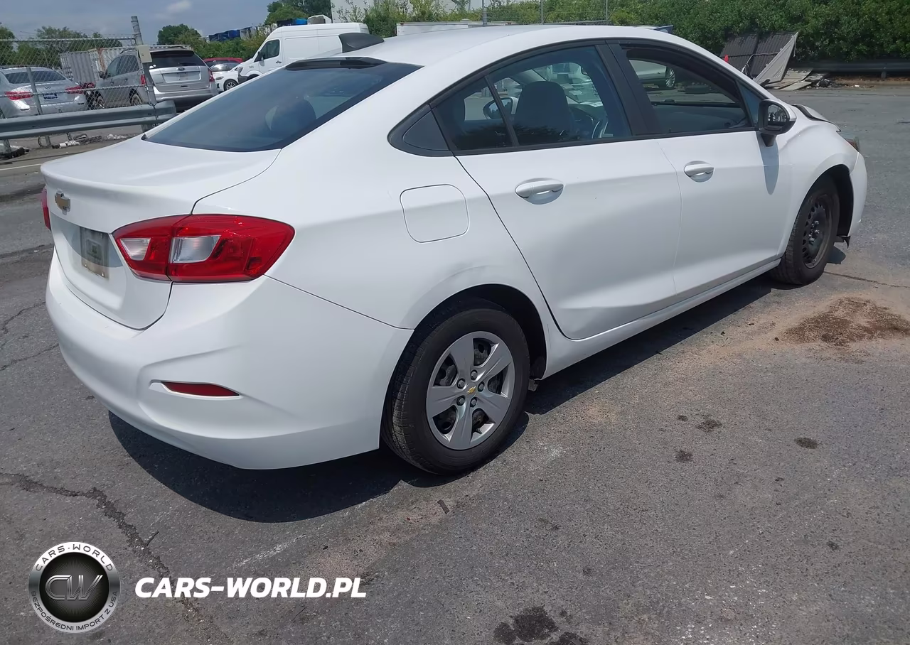 2017 Chevrolet Cruze Ls Auto VIN:1G1BC5SM8H7197489 - 4