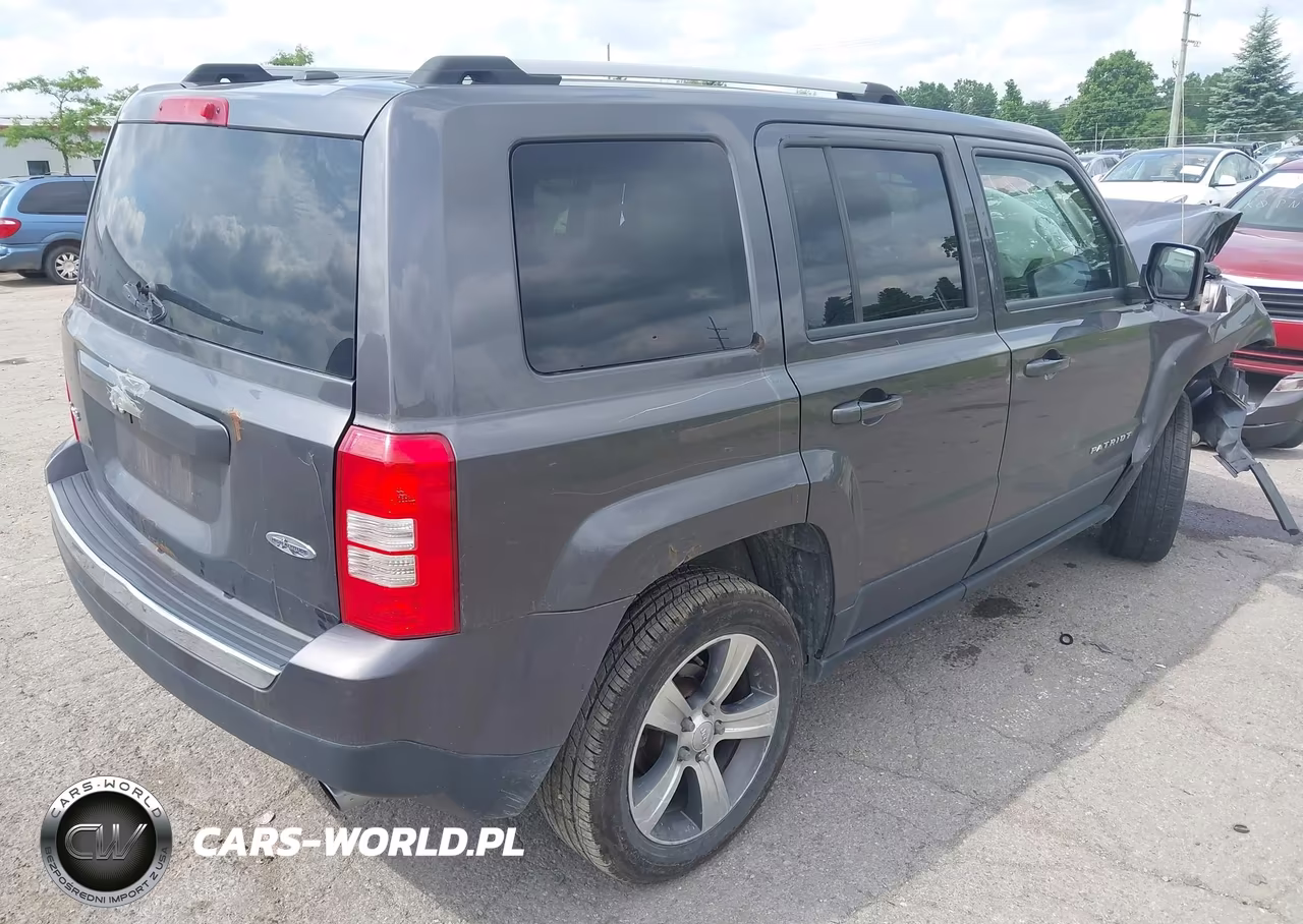 2016 Jeep Patriot High Altitude Edition VIN:1C4NJRFB2GD523846 - 4