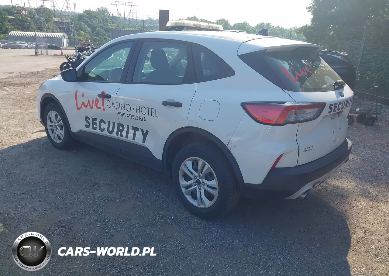2020 Ford Escape S VIN:1FMCU9F64LUA48031 - 3