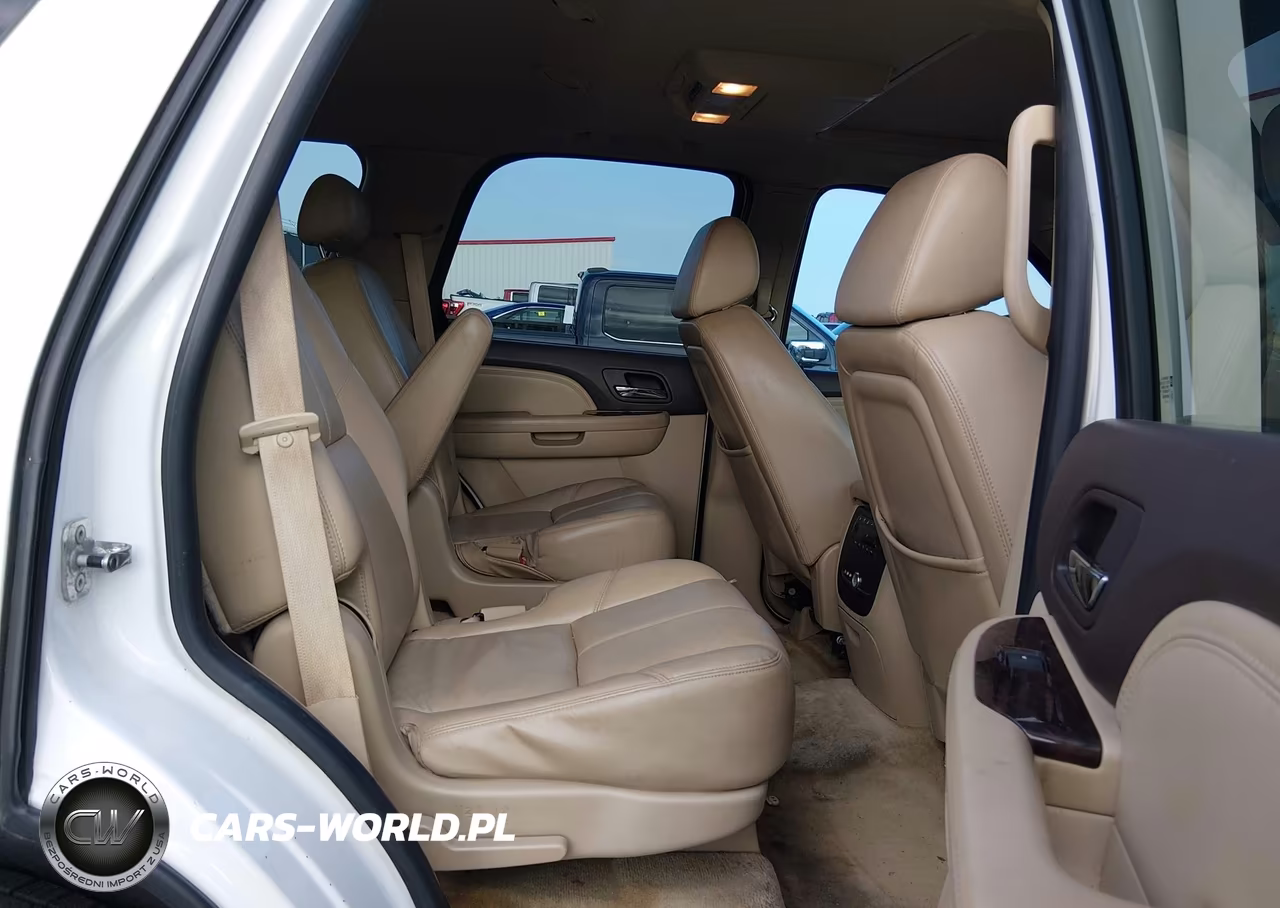 2008 GMC Yukon Denali VIN:1GKFK63868J234422 - 8