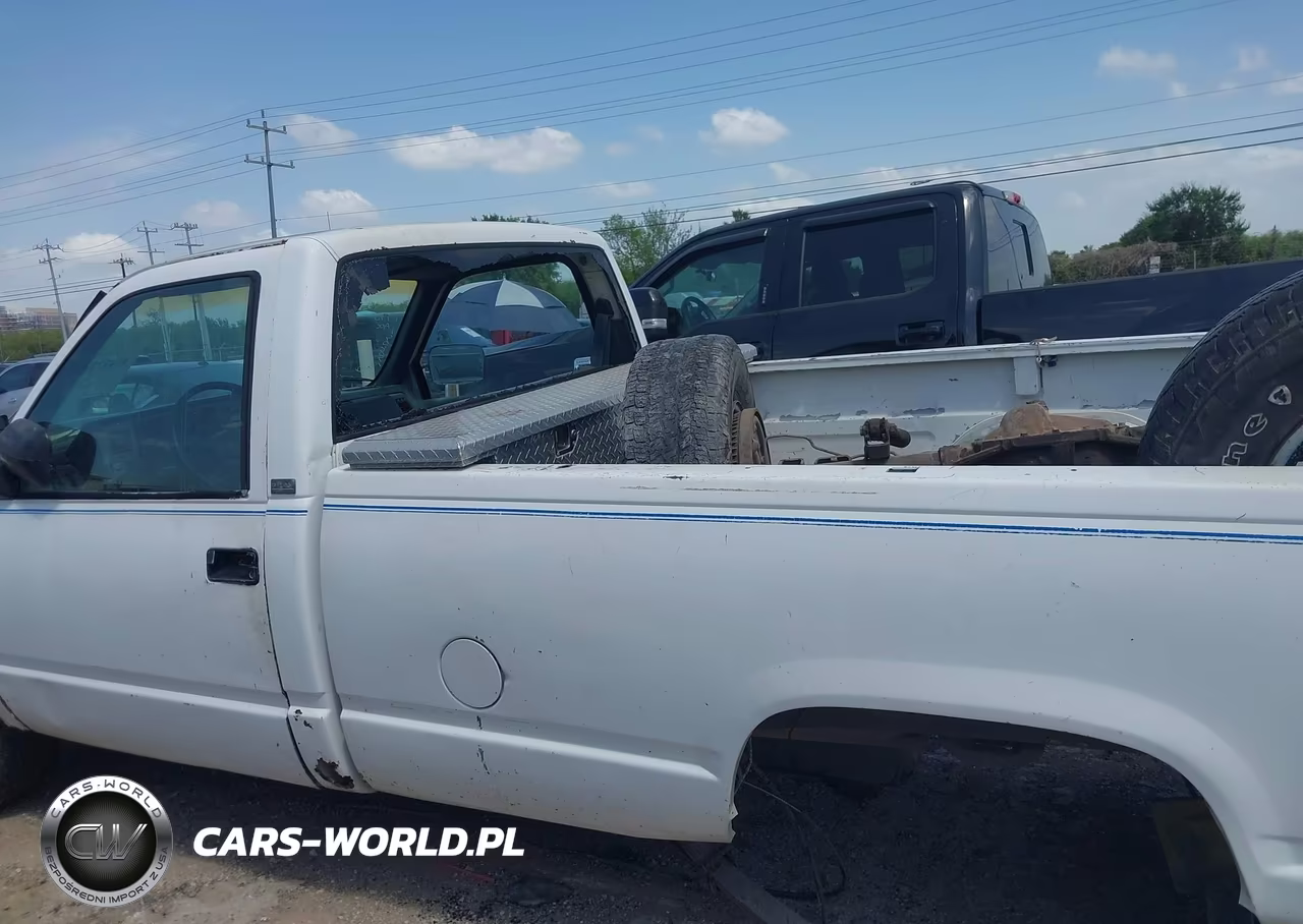 1990 Chevrolet Gmt-400 C2500 VIN:1GCGC24K5LE145930 - 14