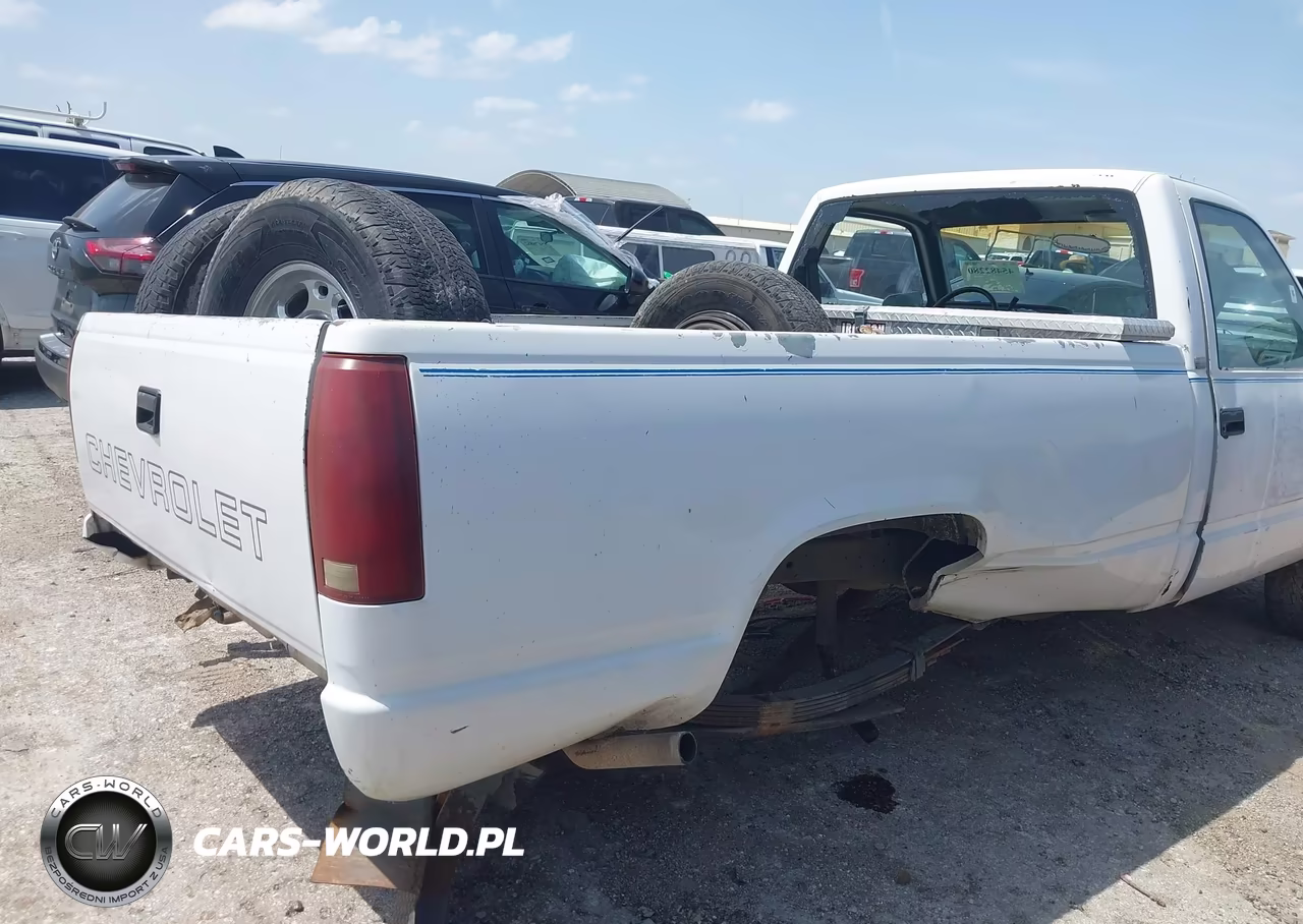 1990 Chevrolet Gmt-400 C2500 VIN:1GCGC24K5LE145930 - 6