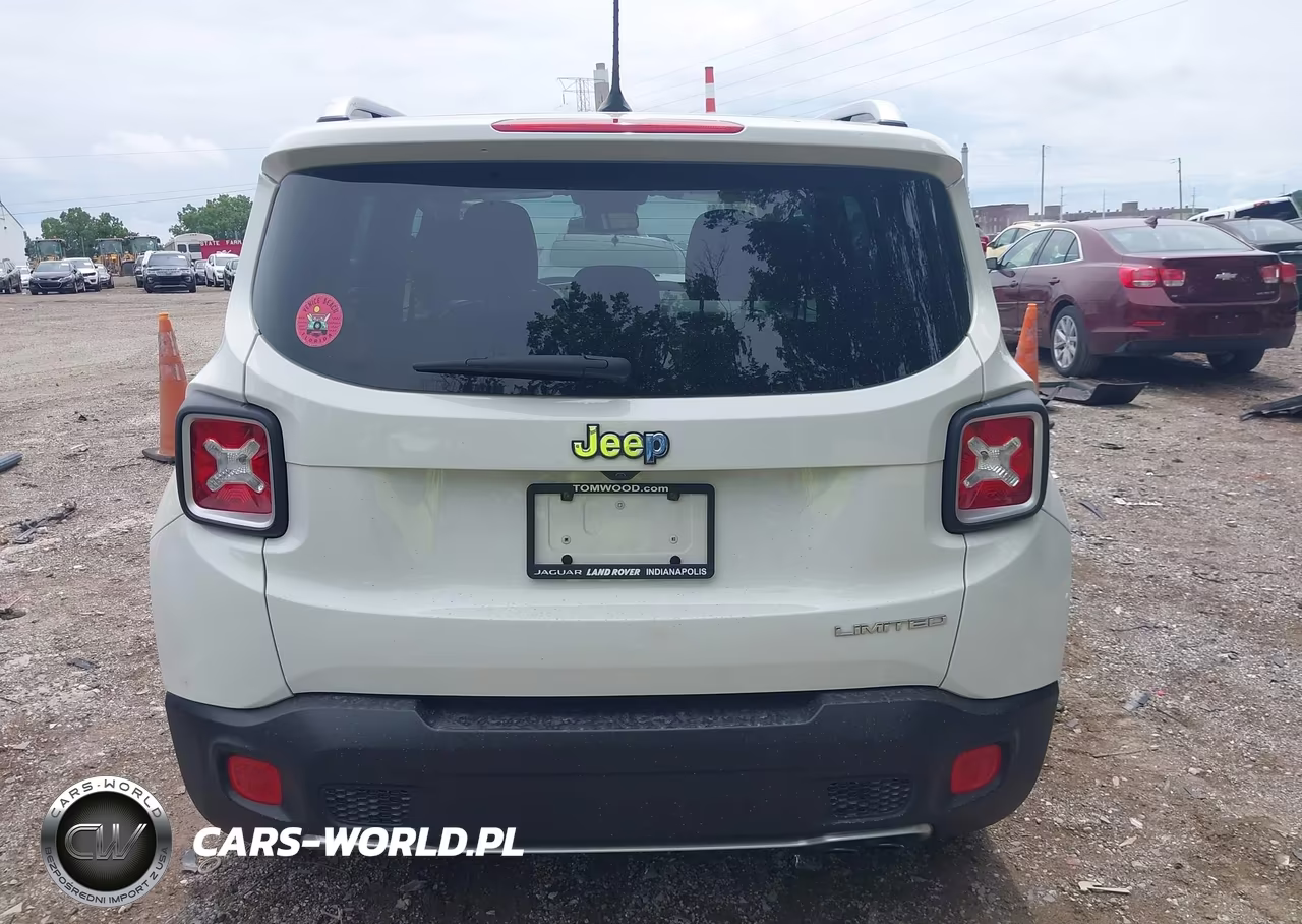 2015 Jeep Renegade Limited VIN:ZACCJADT4FPC26310 - 16