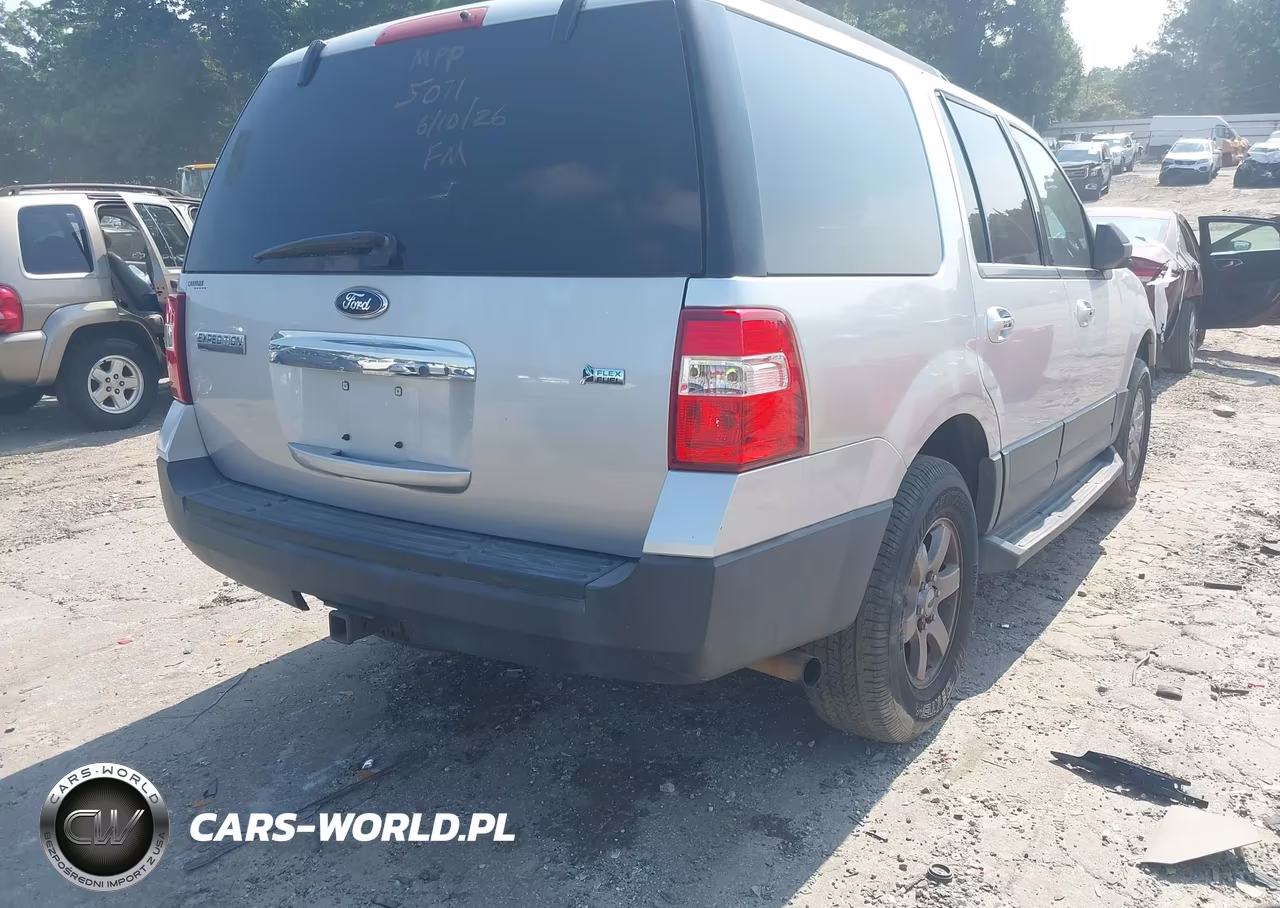 2012 Ford Expedition Xl VIN:1FMJU1F51CEF65071 - 4