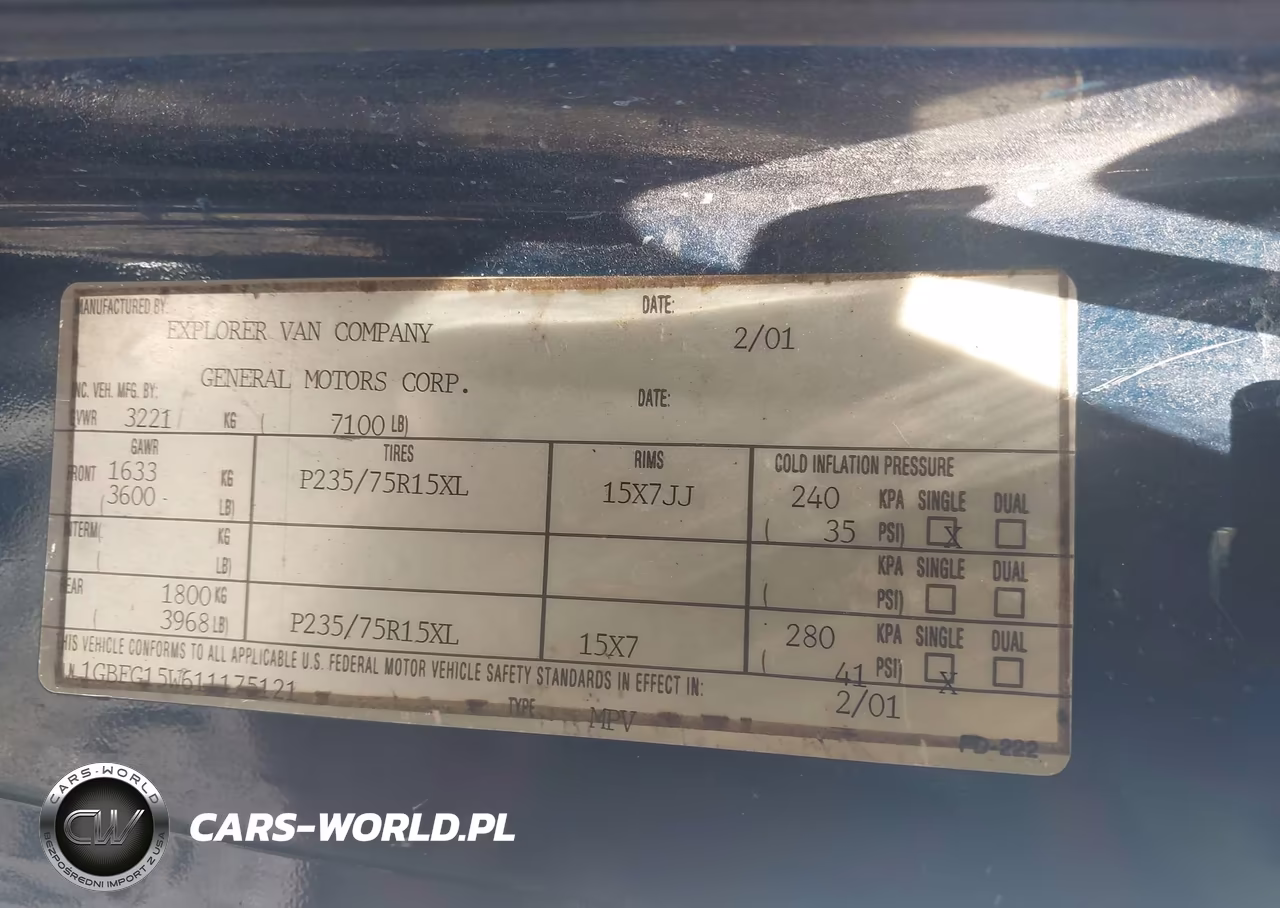 2001 Chevrolet Express Upfitter VIN:1GBFG15W611175121 - 9