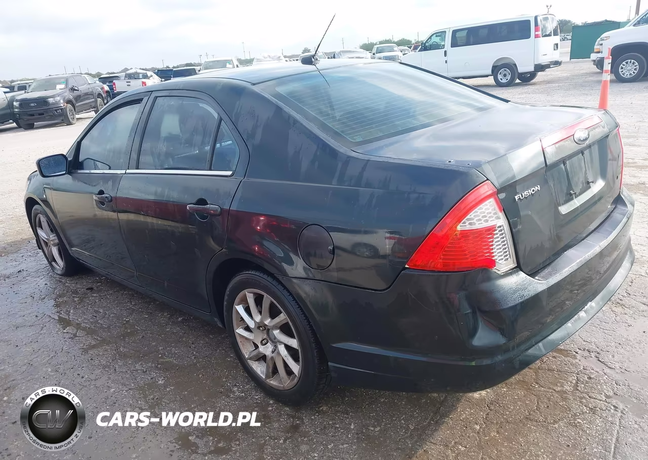 2010 Ford Fusion Se VIN:3FAHP0HA0AR147700 - 3