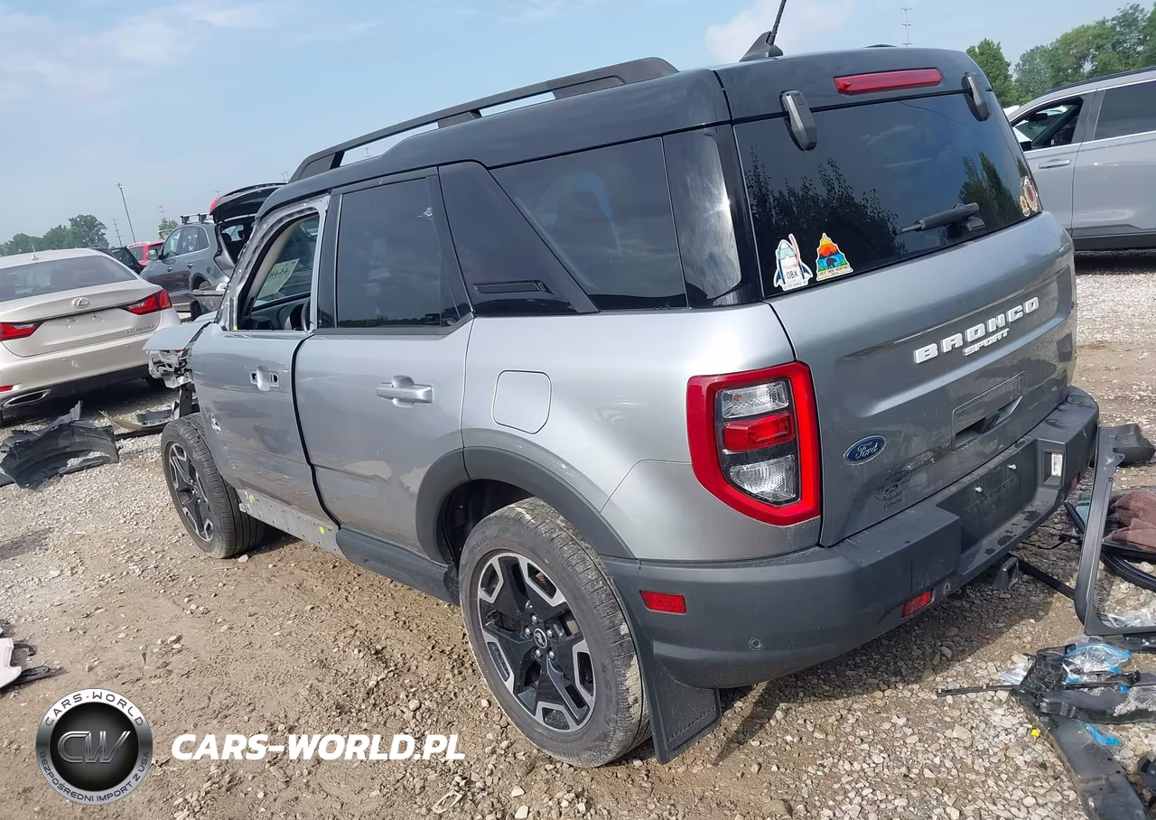 2021 Ford Bronco Sport Outer Banks VIN:3FMCR9C65MRA67900 - 3
