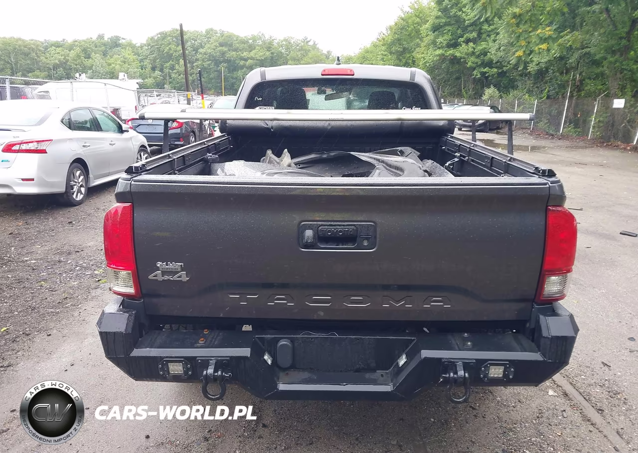 2019 Toyota Tacoma Sr VIN:5TFSX5EN0KX064006 - 16