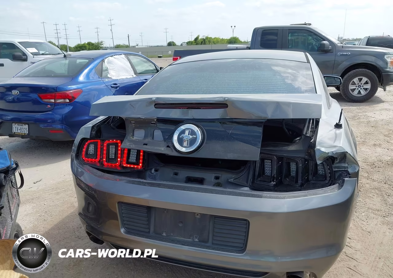 2014 Ford Mustang V6 VIN:1ZVBP8AM1E5316423 - 16