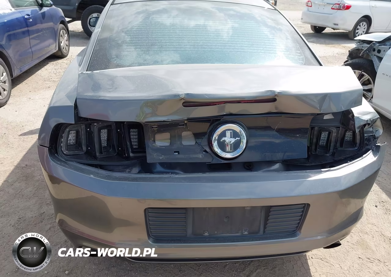 2014 Ford Mustang V6 VIN:1ZVBP8AM1E5316423 - 6