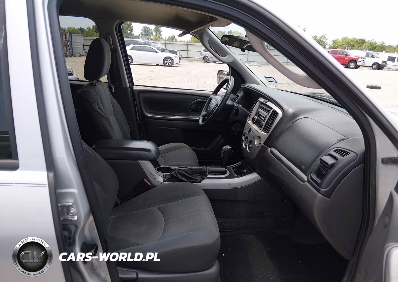 2006 Mazda Tribute I VIN:4F2YZ02Z86KM00065 - 5