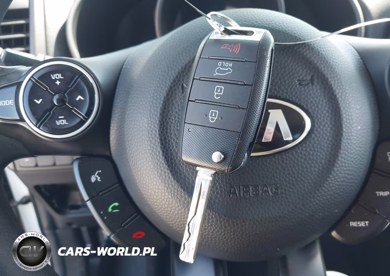 2019 Kia Soul + VIN:KNDJP3A54K7005806 - 11