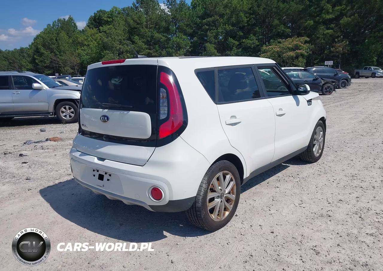 2019 Kia Soul + VIN:KNDJP3A54K7005806 - 4