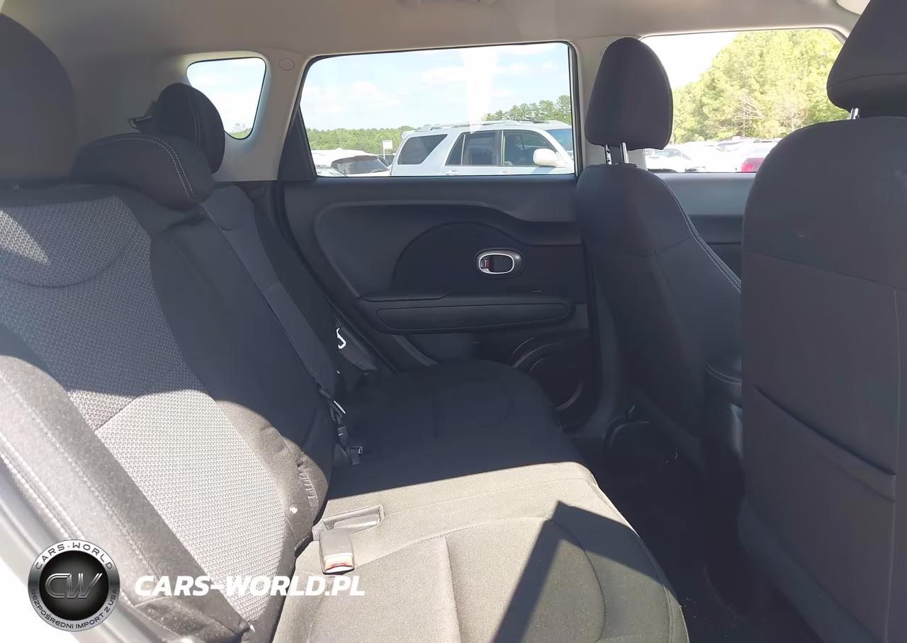 2019 Kia Soul + VIN:KNDJP3A54K7005806 - 8