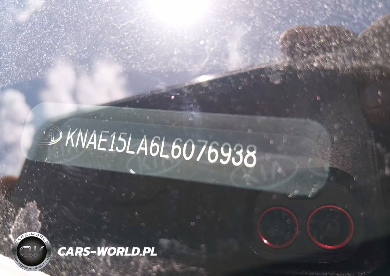 2020 Kia Stinger Gt-Line VIN:KNAE15LA6L6076938 - 18