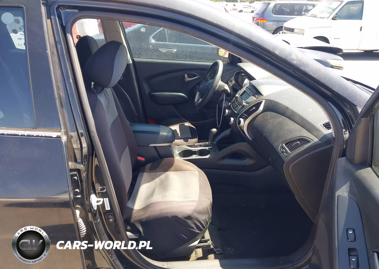 2010 Hyundai Tucson Gls VIN:KM8JT3AC7AU099640 - 5