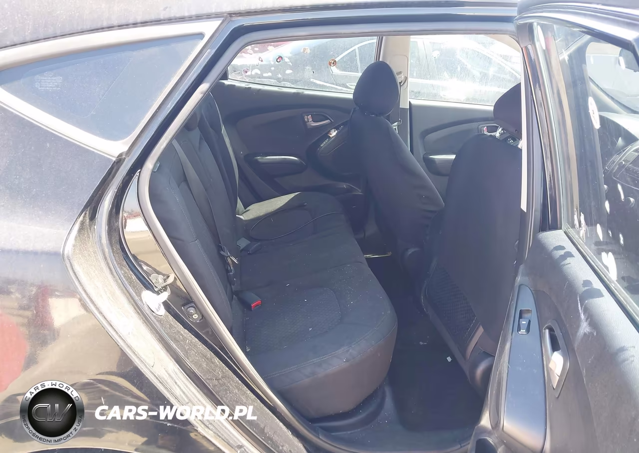 2010 Hyundai Tucson Gls VIN:KM8JT3AC7AU099640 - 8